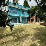 Suites Flor De Maio